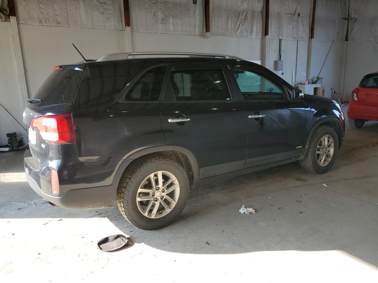 2015 KIA SORENTO