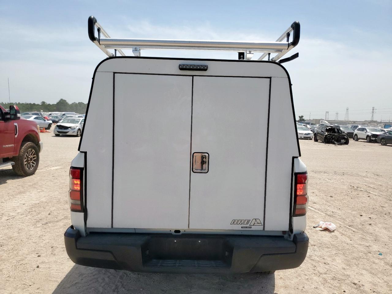 2022 NISSAN Frontier