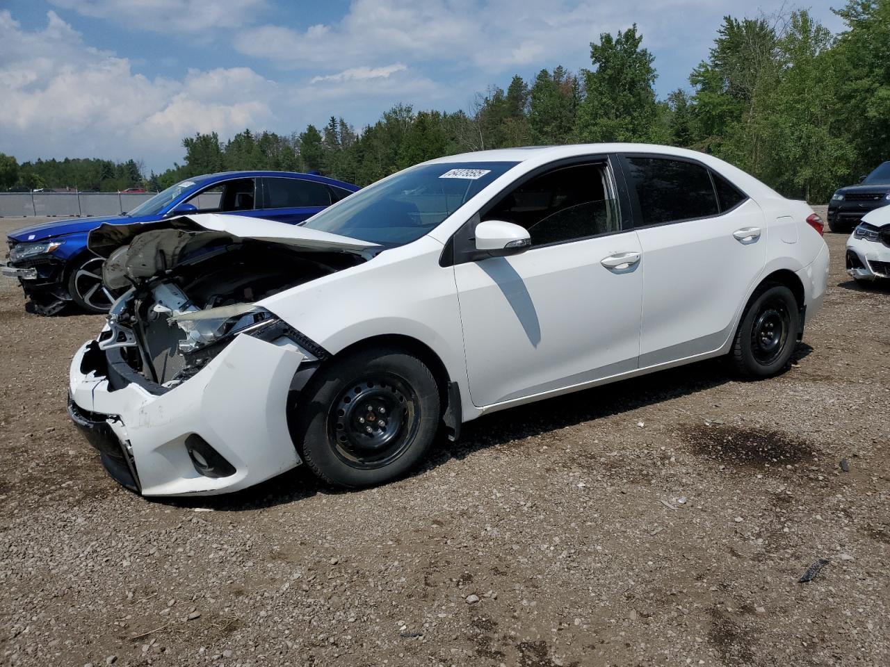 2015 TOYOTA COROLLA