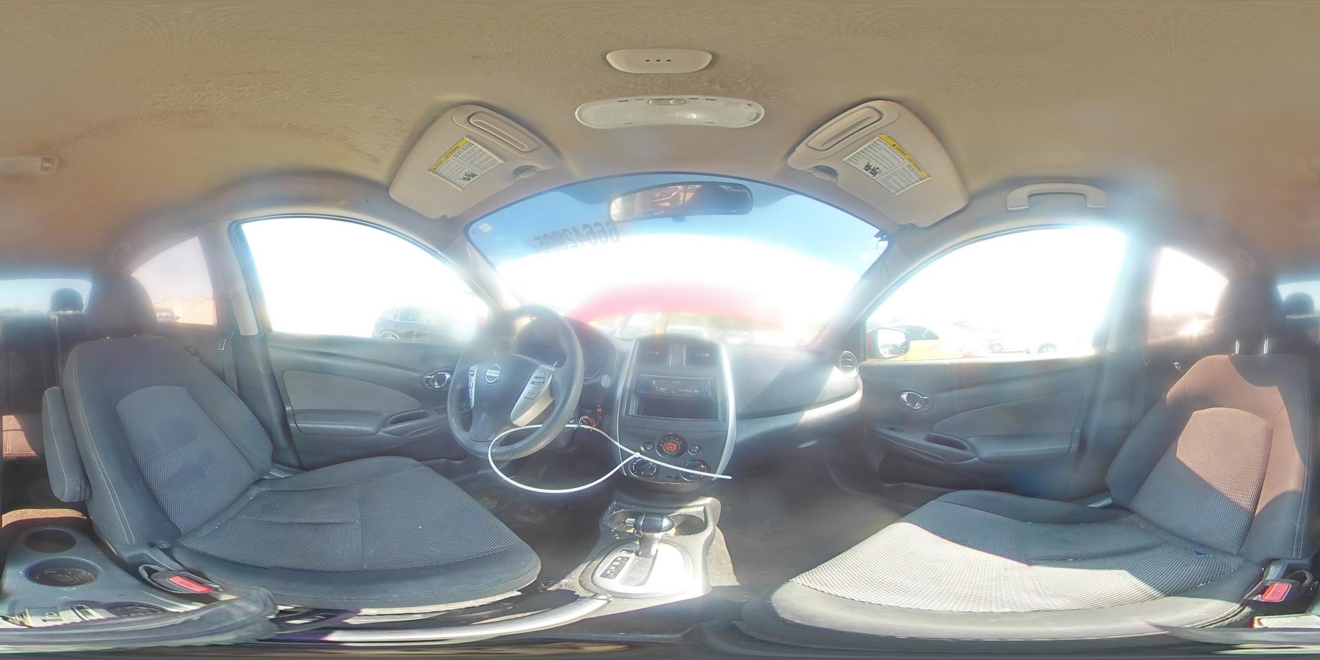 2016 NISSAN VERSA