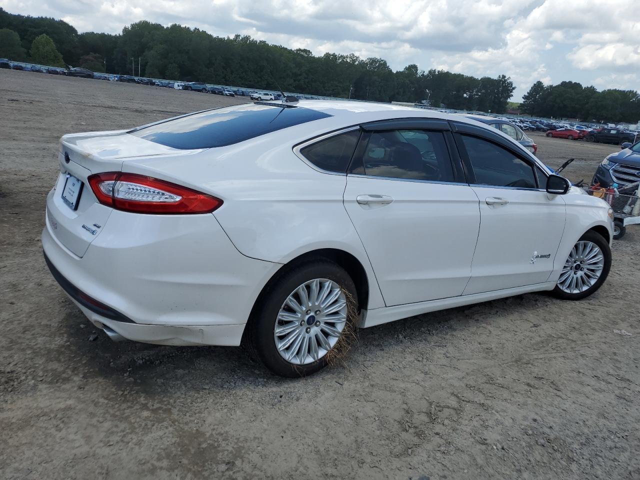 2014 FORD FUSION