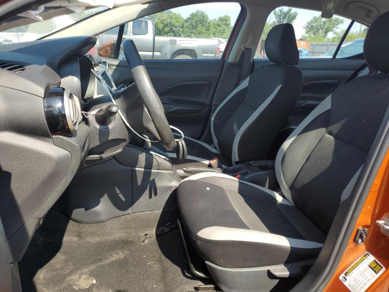 2020 NISSAN VERSA