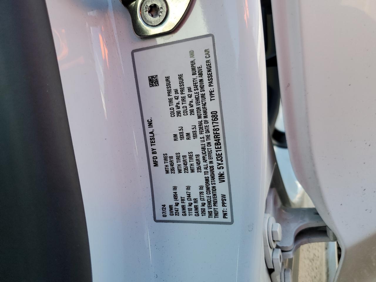 2024 TESLA MODEL 3