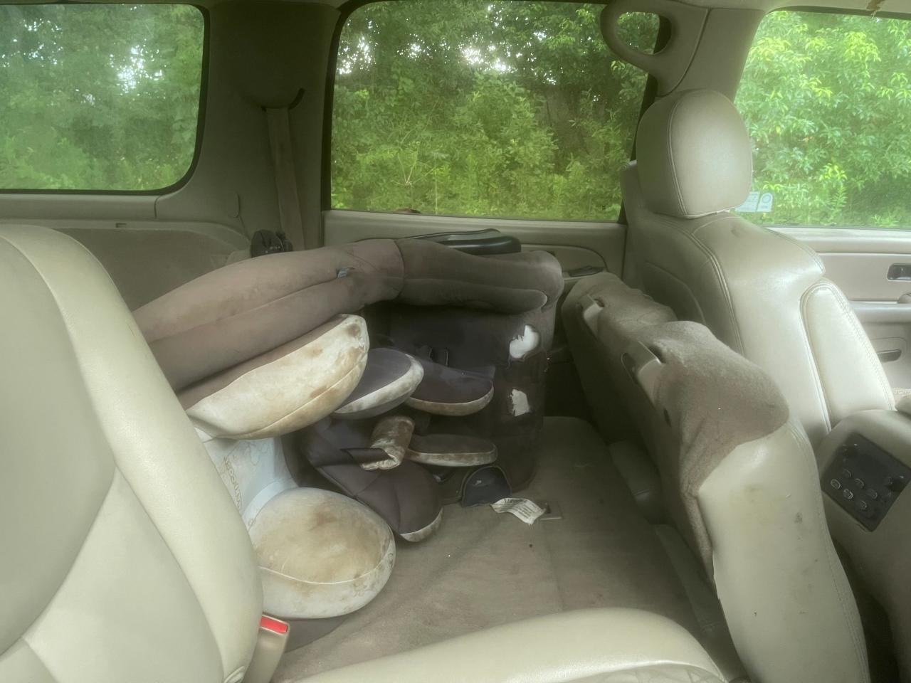 2005 CHEVROLET Suburban