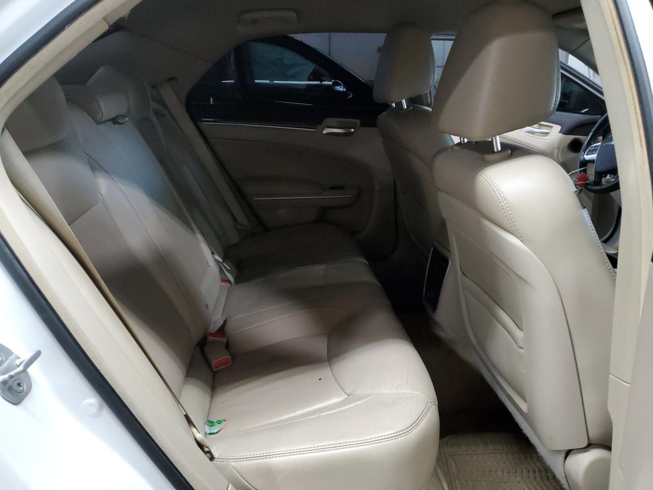 2013 CHRYSLER 300