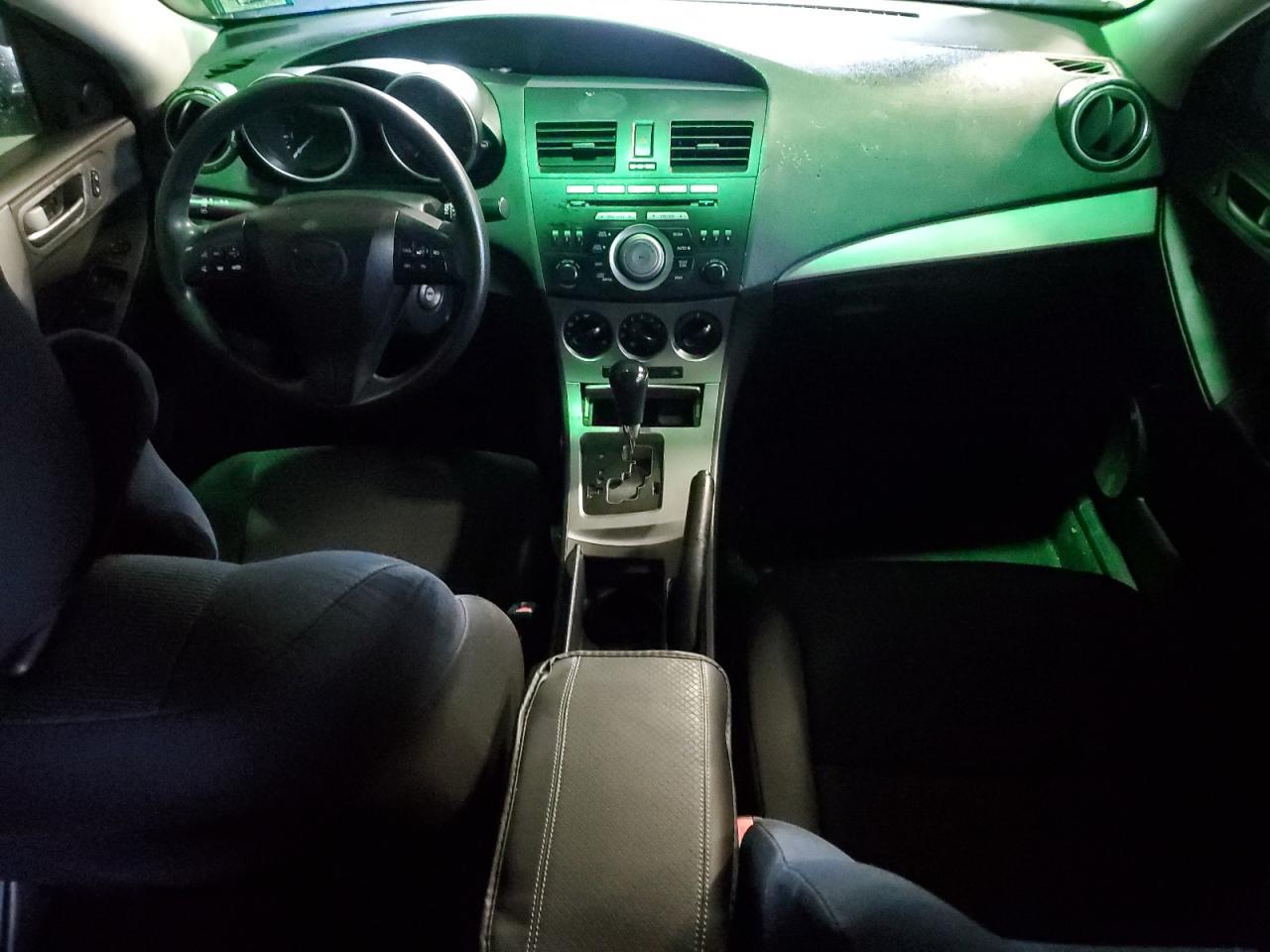 2010 MAZDA 3