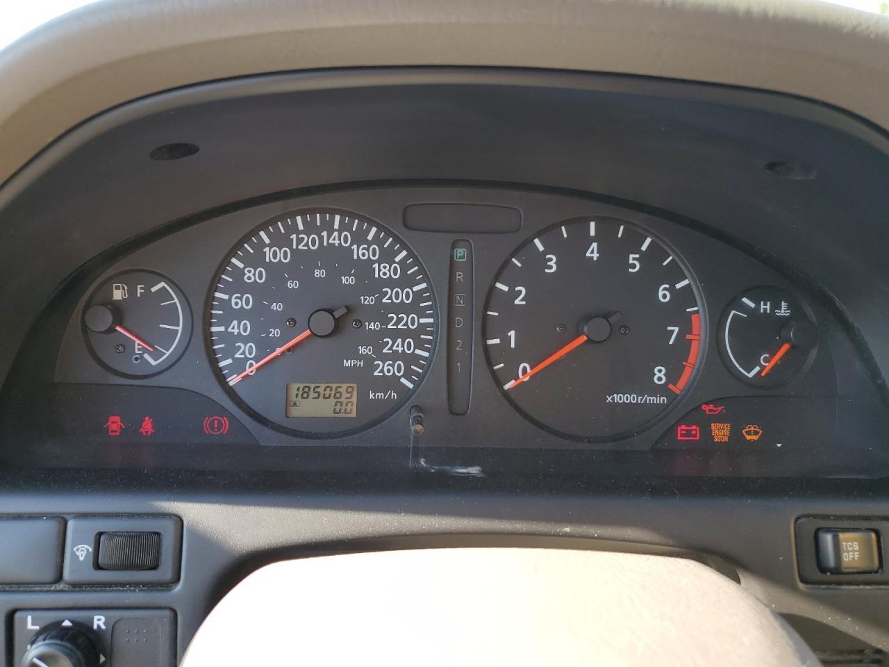 2000 NISSAN Maxima