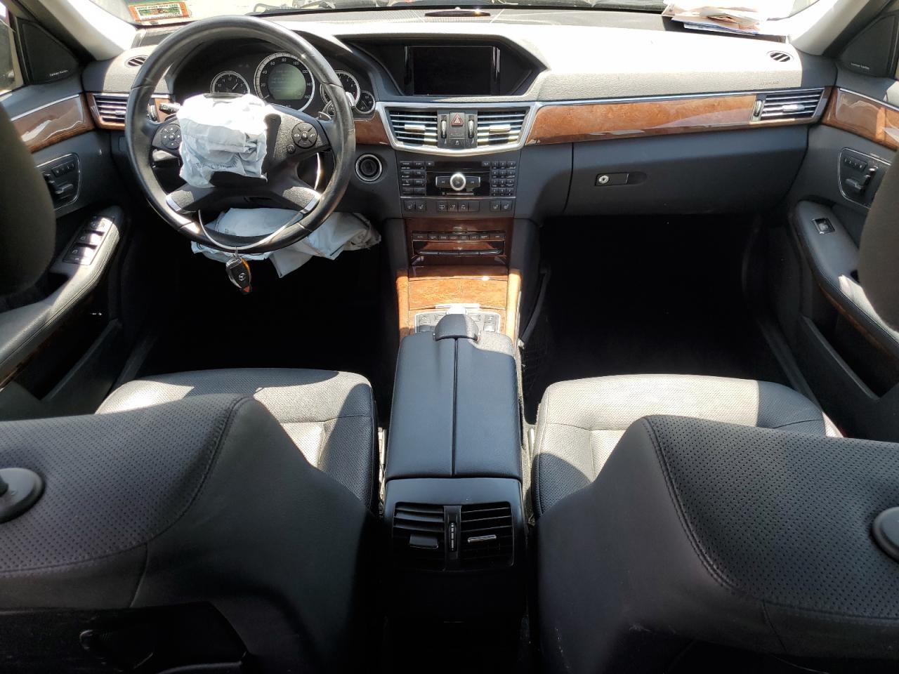 2010 MERCEDES-BENZ E-Class