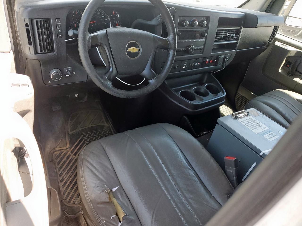 2015 CHEVROLET EXPRESS 2500