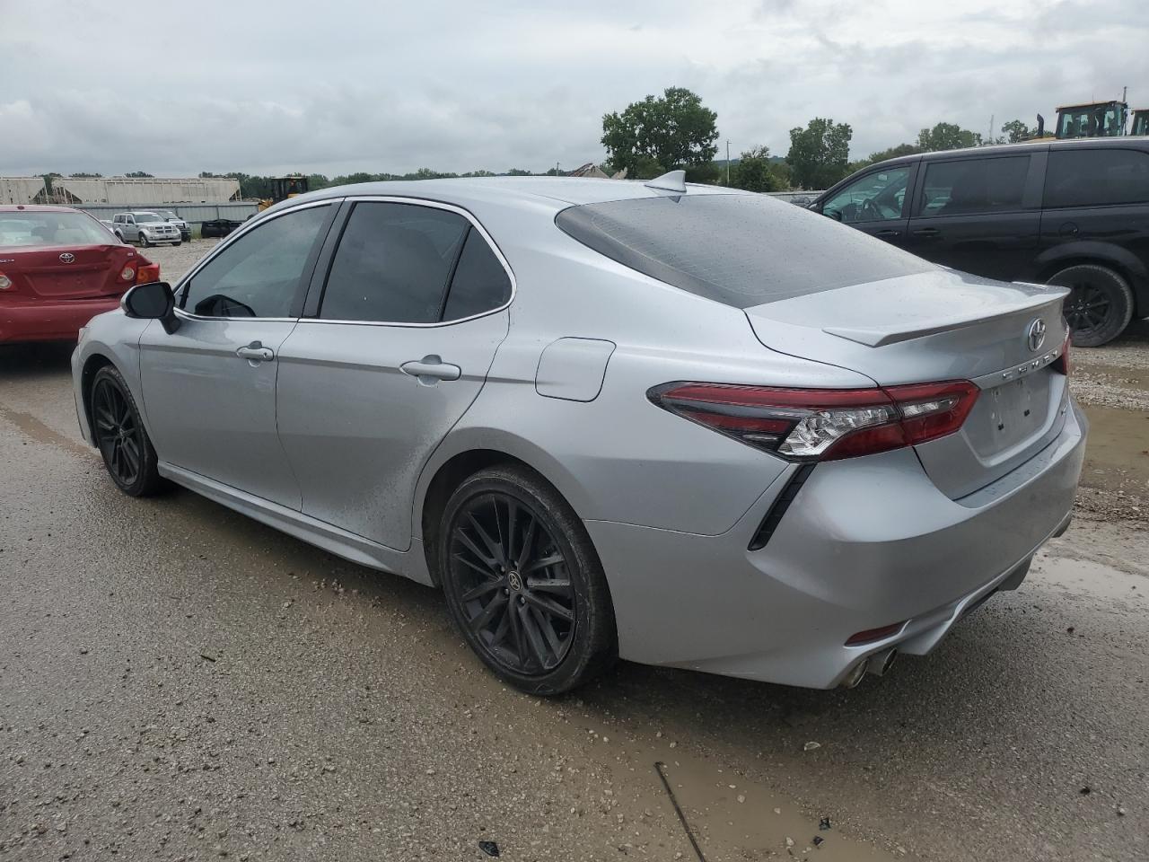 2024 TOYOTA CAMRY