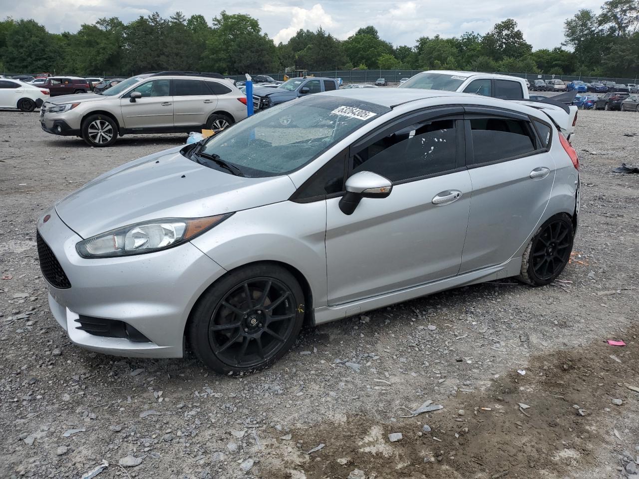 2014 FORD Fiesta