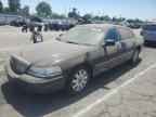 2005 LINCOLN Town Car