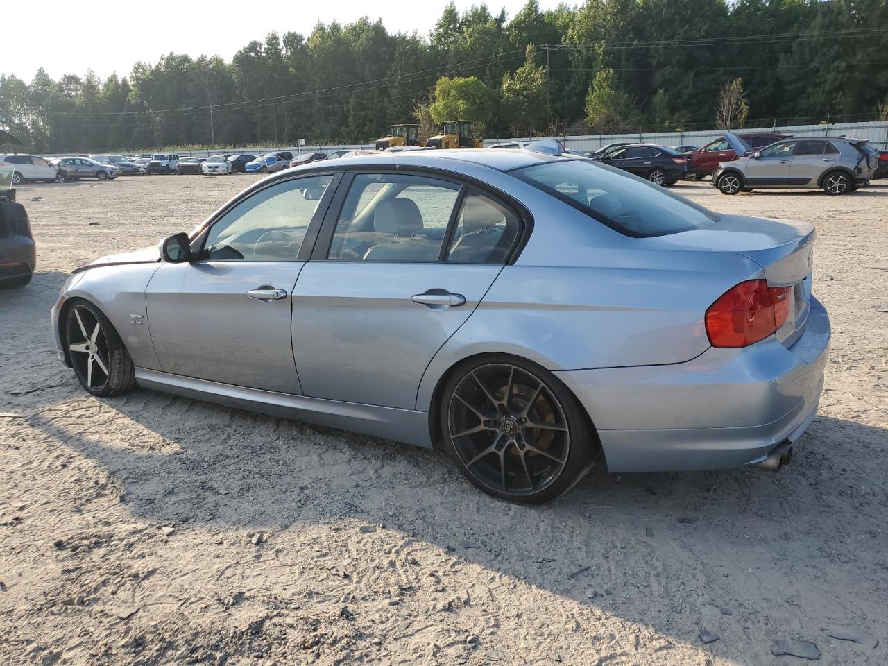 2009 BMW 3 SERIES
