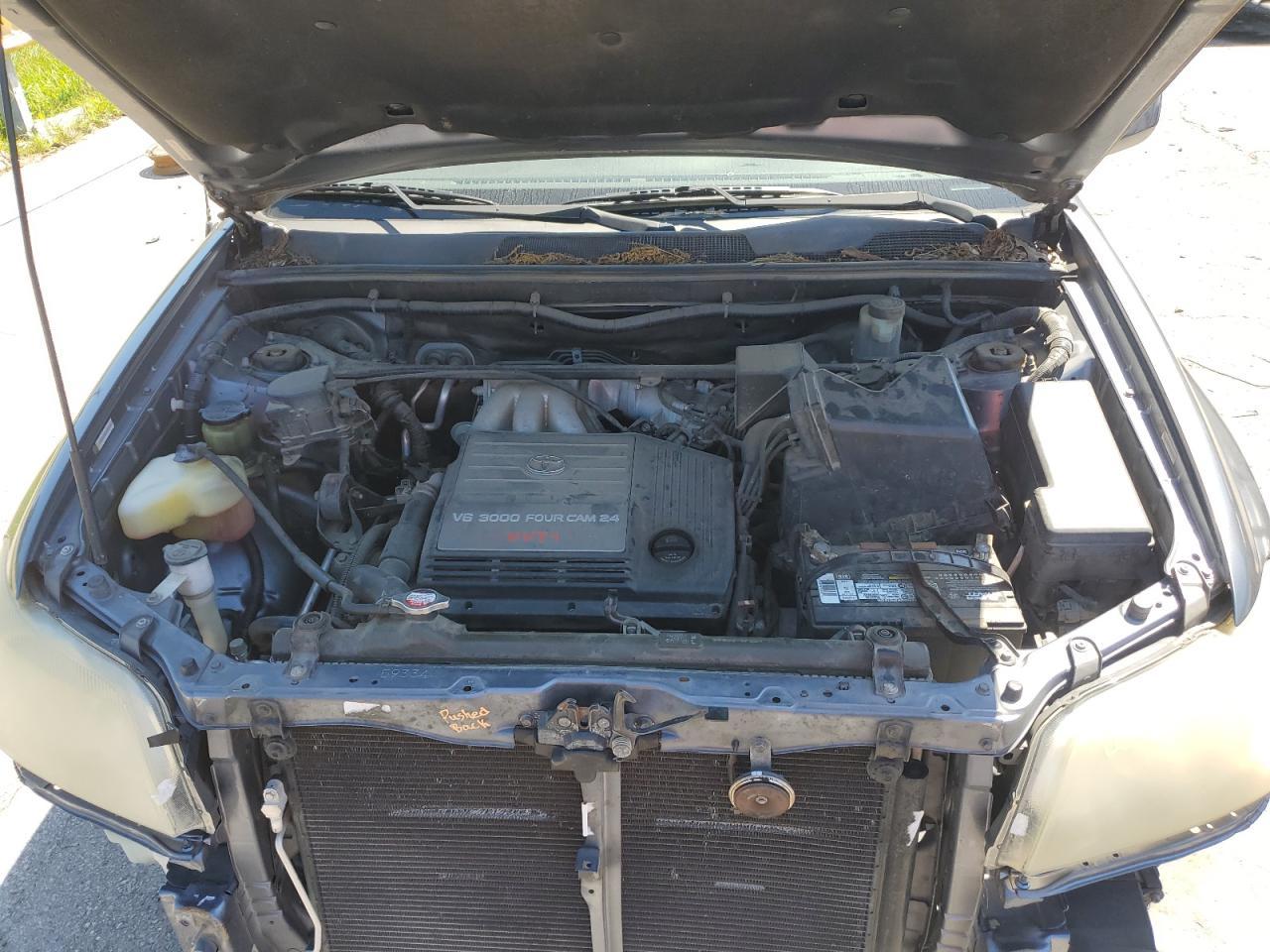 2003 TOYOTA HIGHLANDER