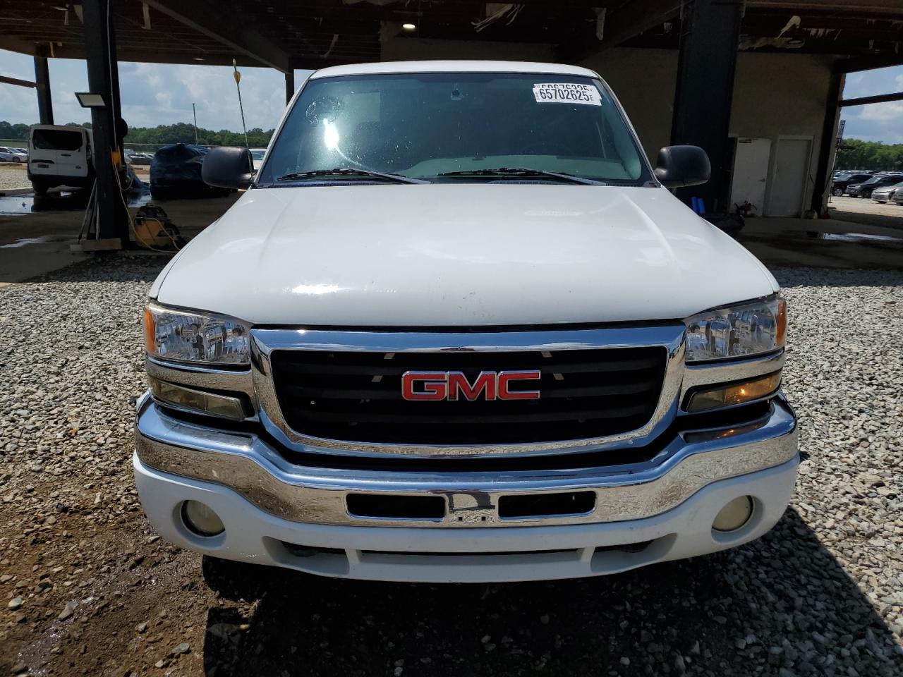 2004 GMC Sierra