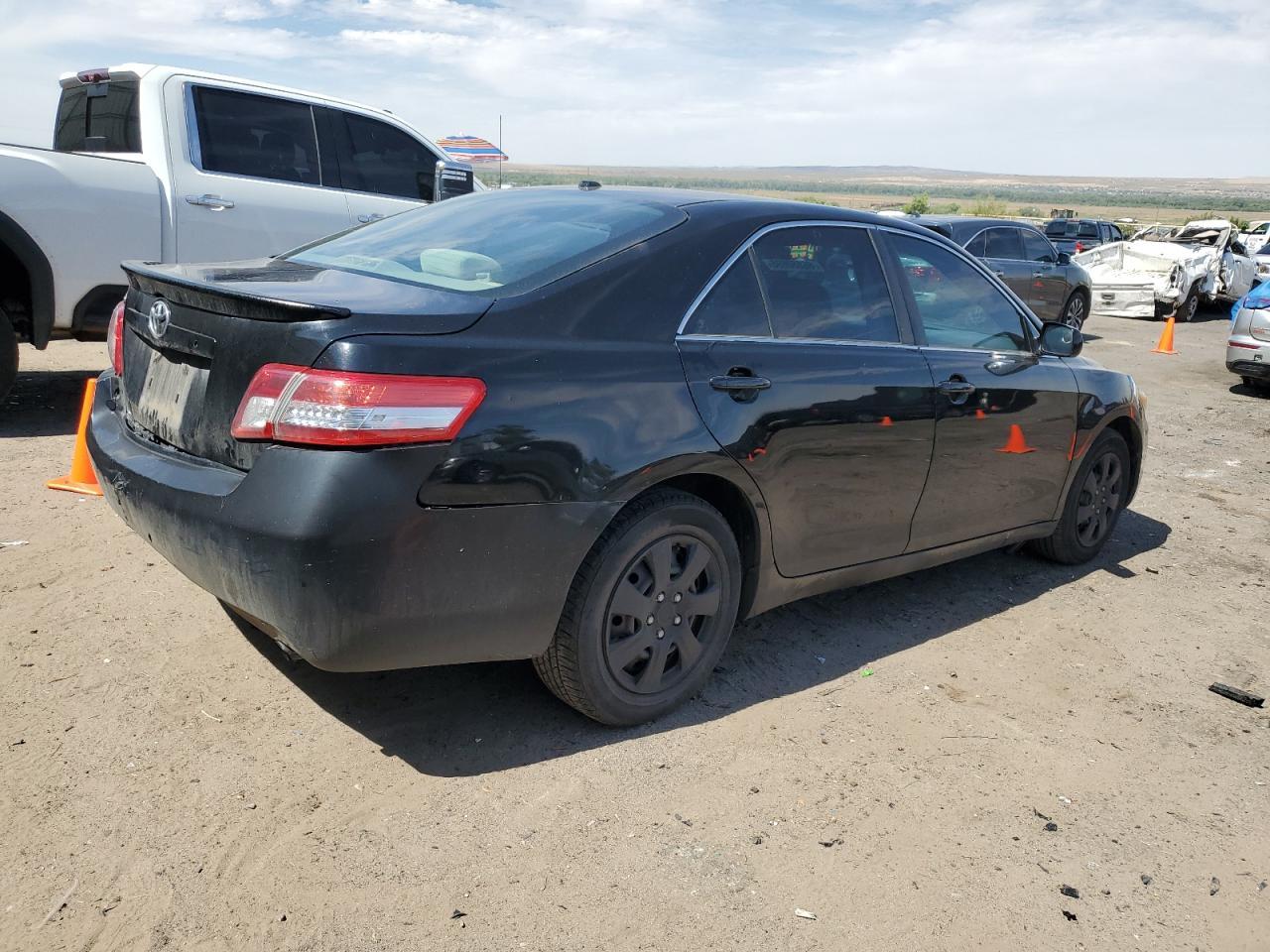 2010 TOYOTA CAMRY