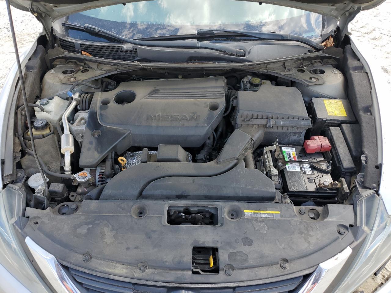 2017 NISSAN ALTIMA