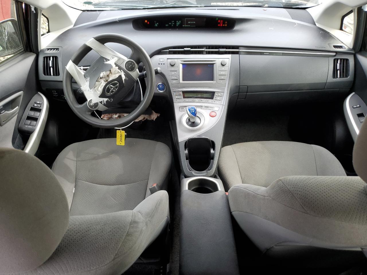 2015 TOYOTA PRIUS