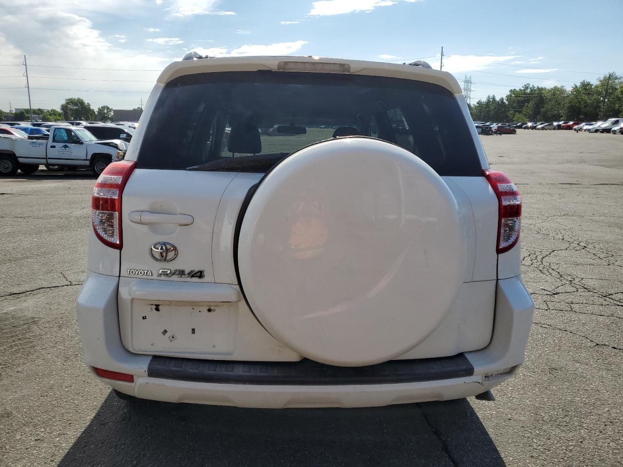 2009 TOYOTA RAV4