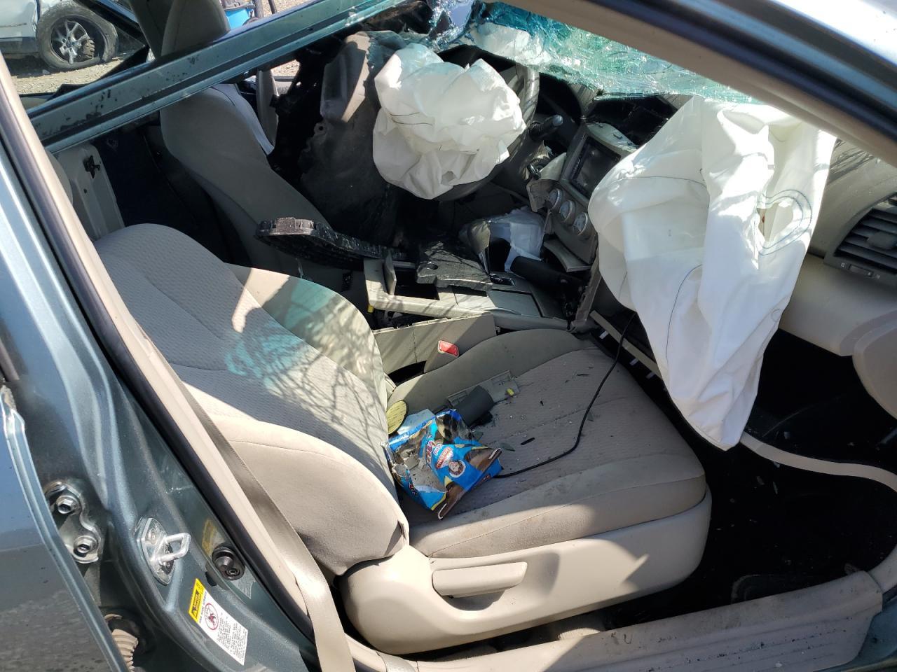 2011 TOYOTA CAMRY