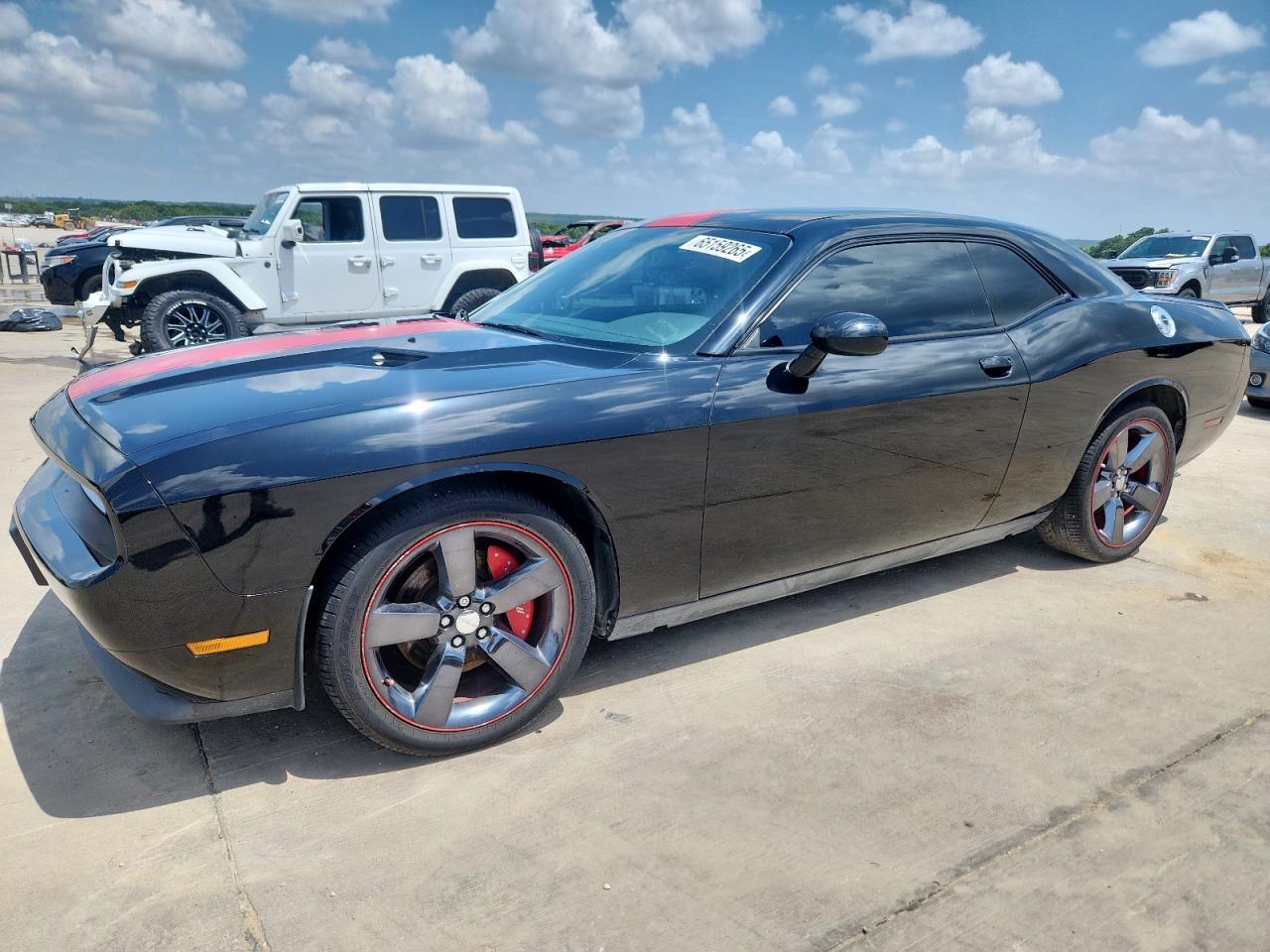2013 DODGE Challenger