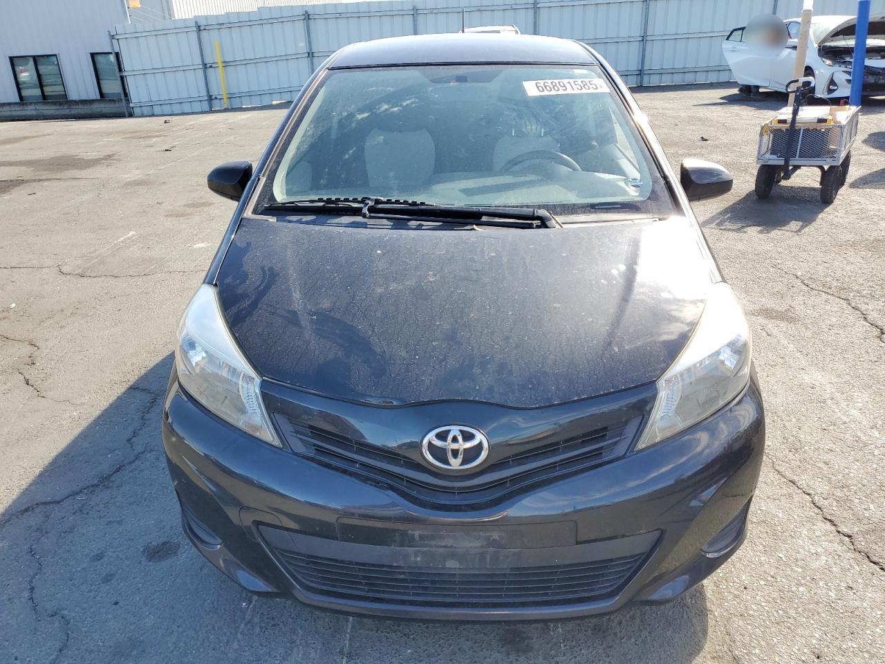 2012 TOYOTA YARIS