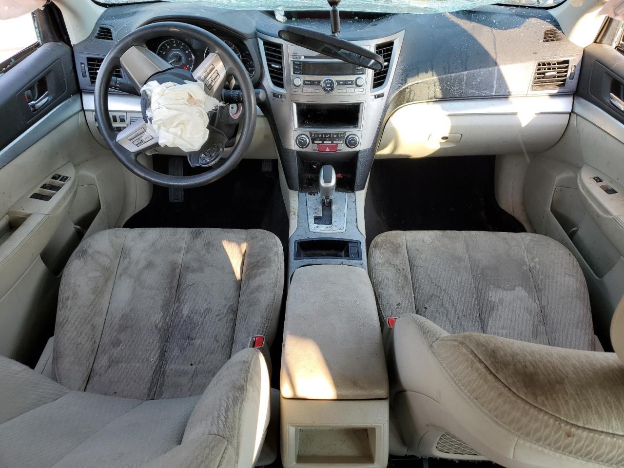 2010 SUBARU Outback