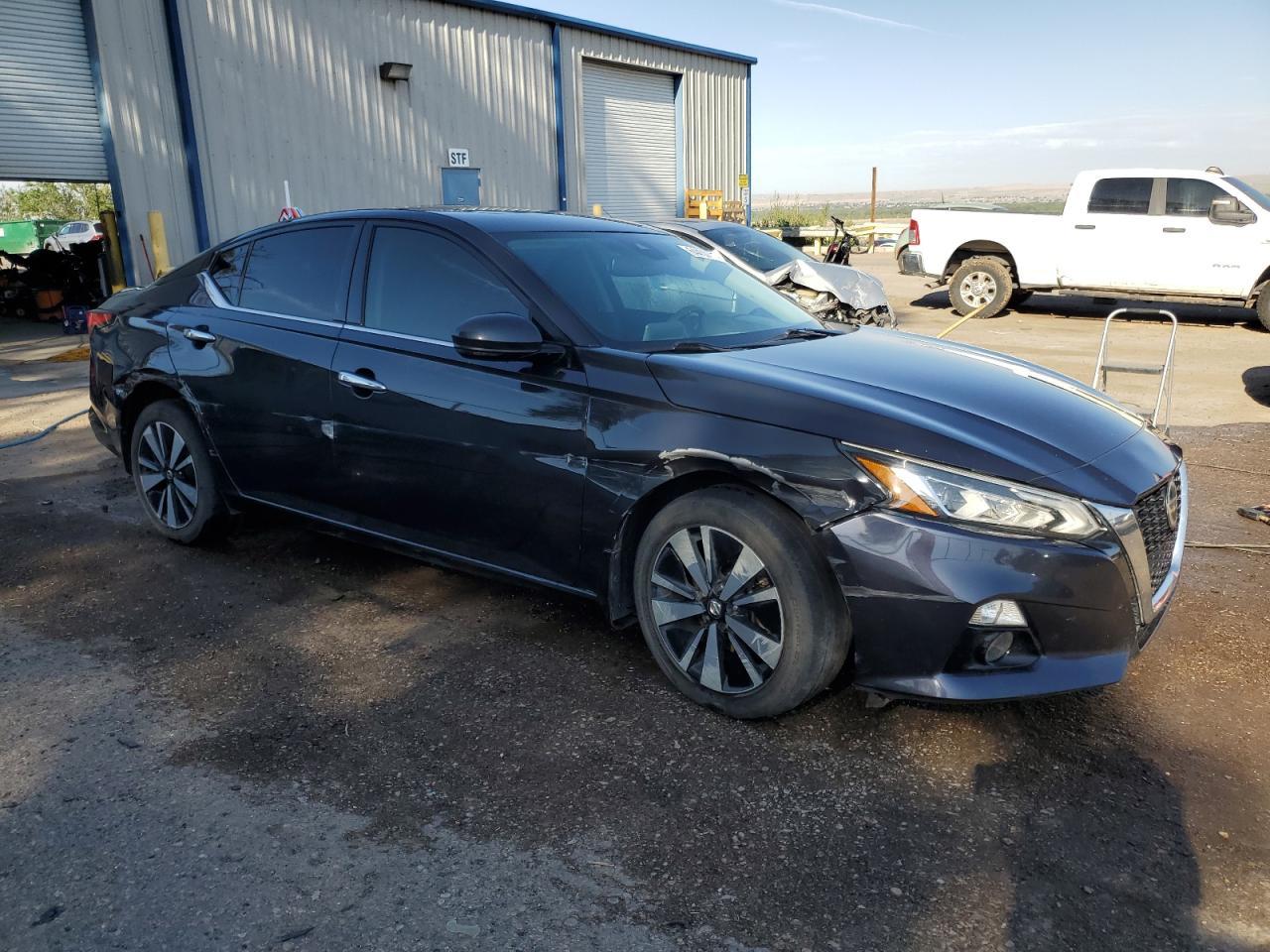 2019 NISSAN ALTIMA