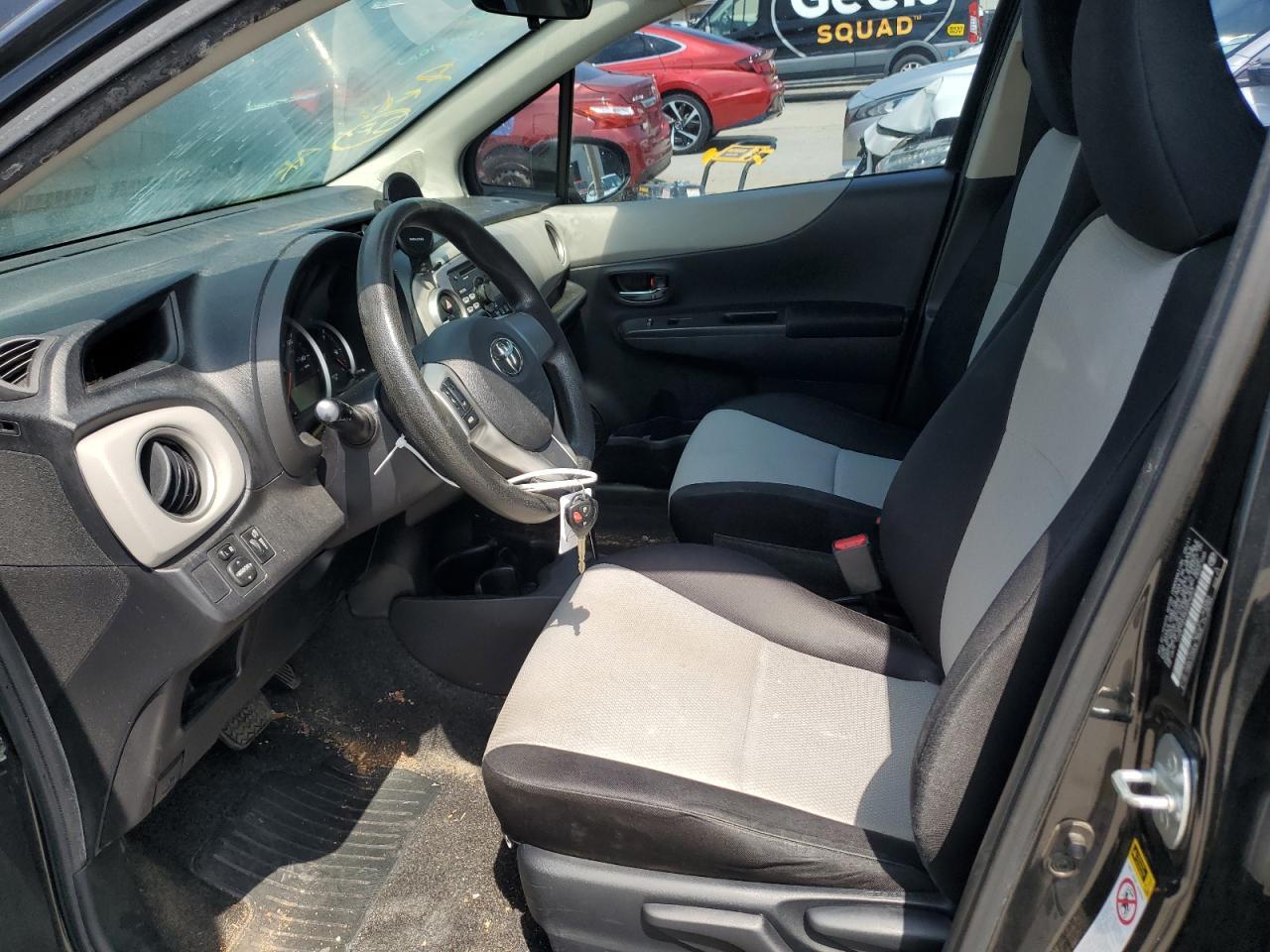 2012 TOYOTA YARIS