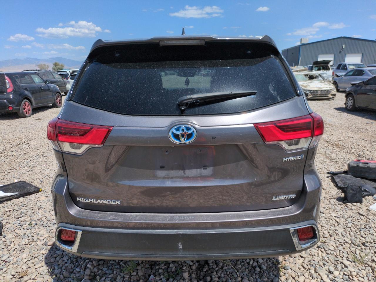 2019 TOYOTA HIGHLANDER