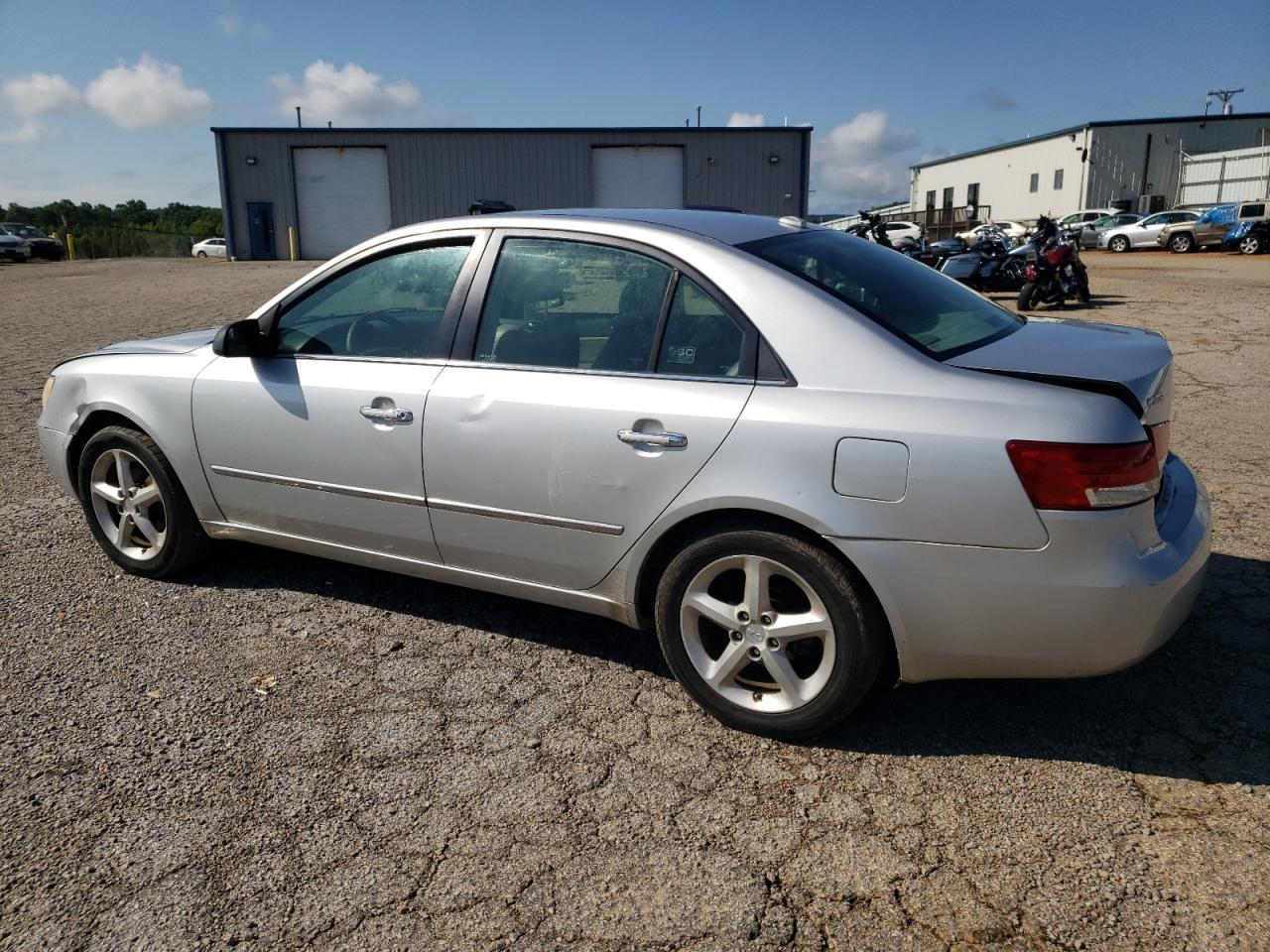 2008 HYUNDAI SONATA