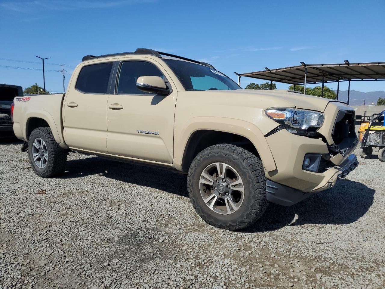 2017 TOYOTA TACOMA