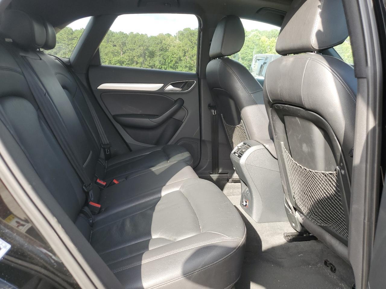 2016 AUDI Q3