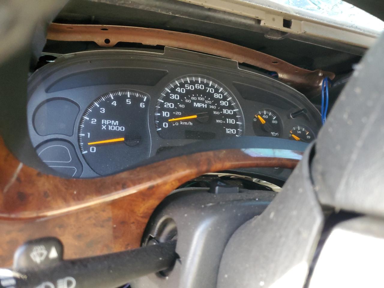 2003 CHEVROLET Tahoe