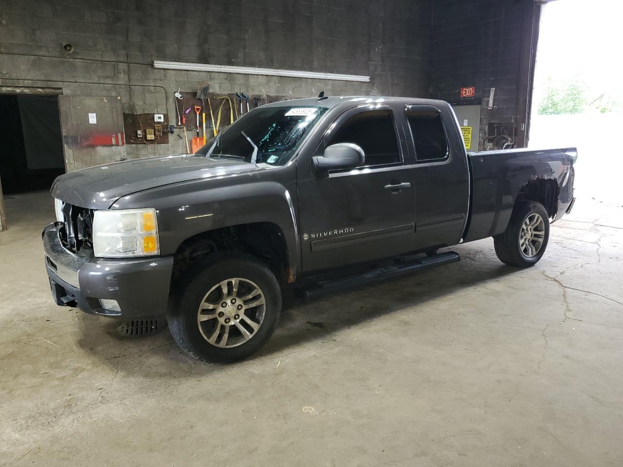 2011 CHEVROLET Silverado