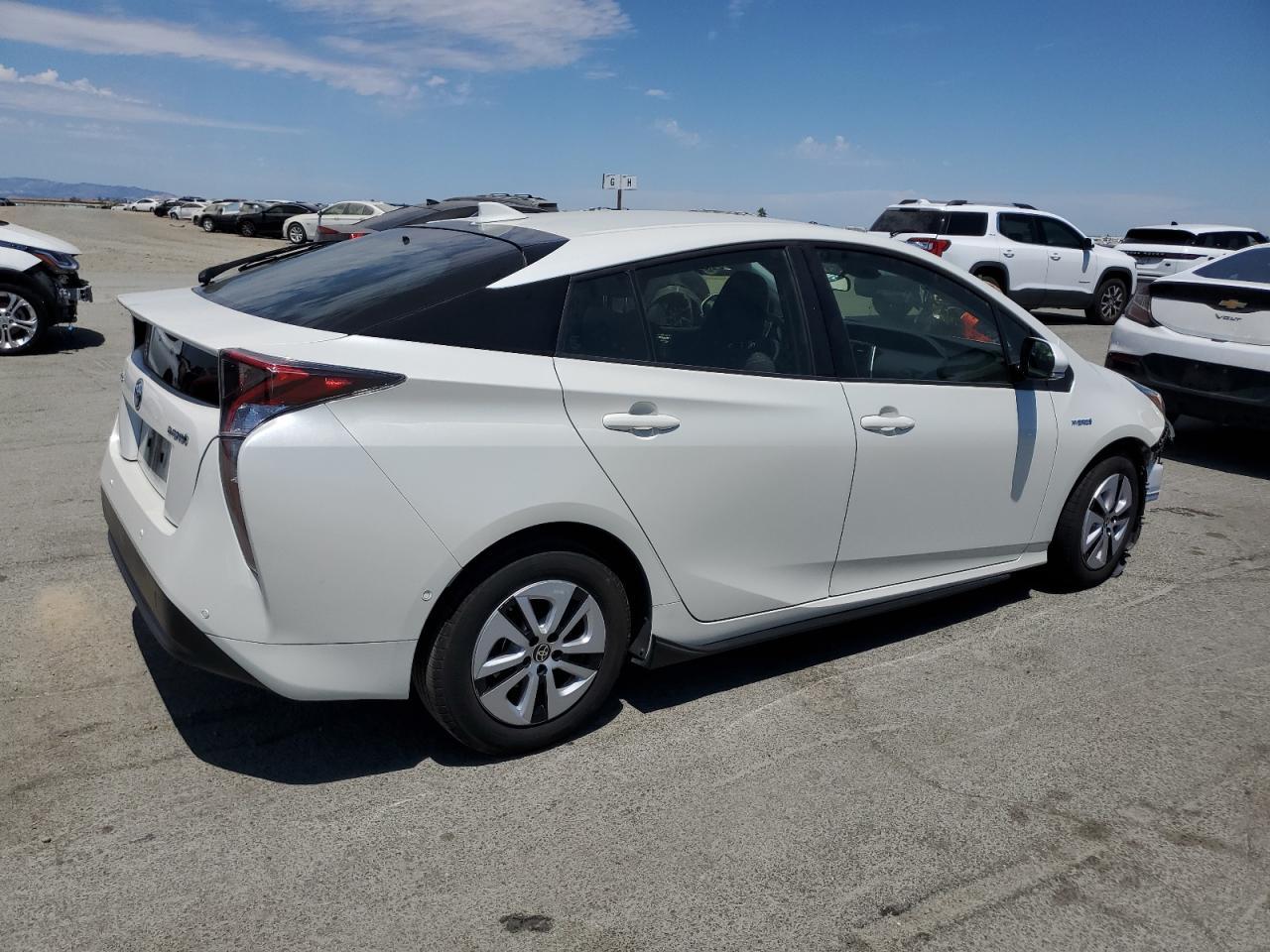 2018 TOYOTA PRIUS