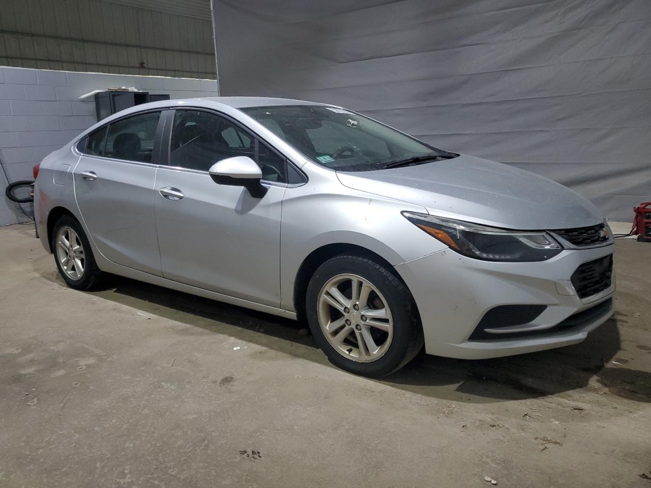 2017 CHEVROLET CRUZE