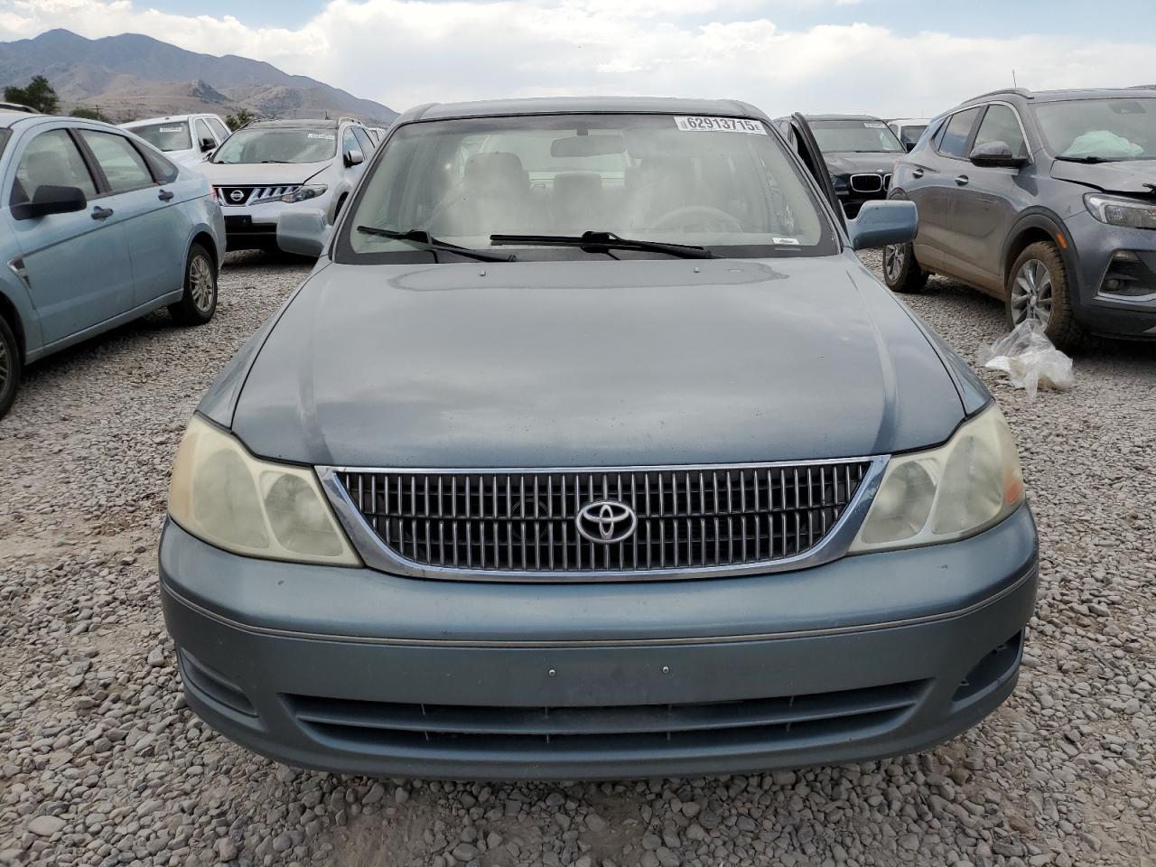 2002 TOYOTA Avalon