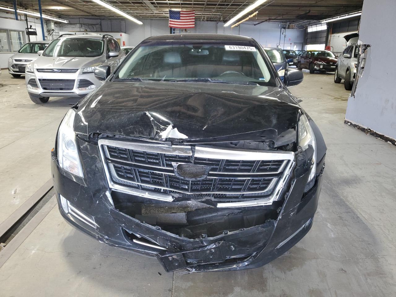 2016 CADILLAC XTS