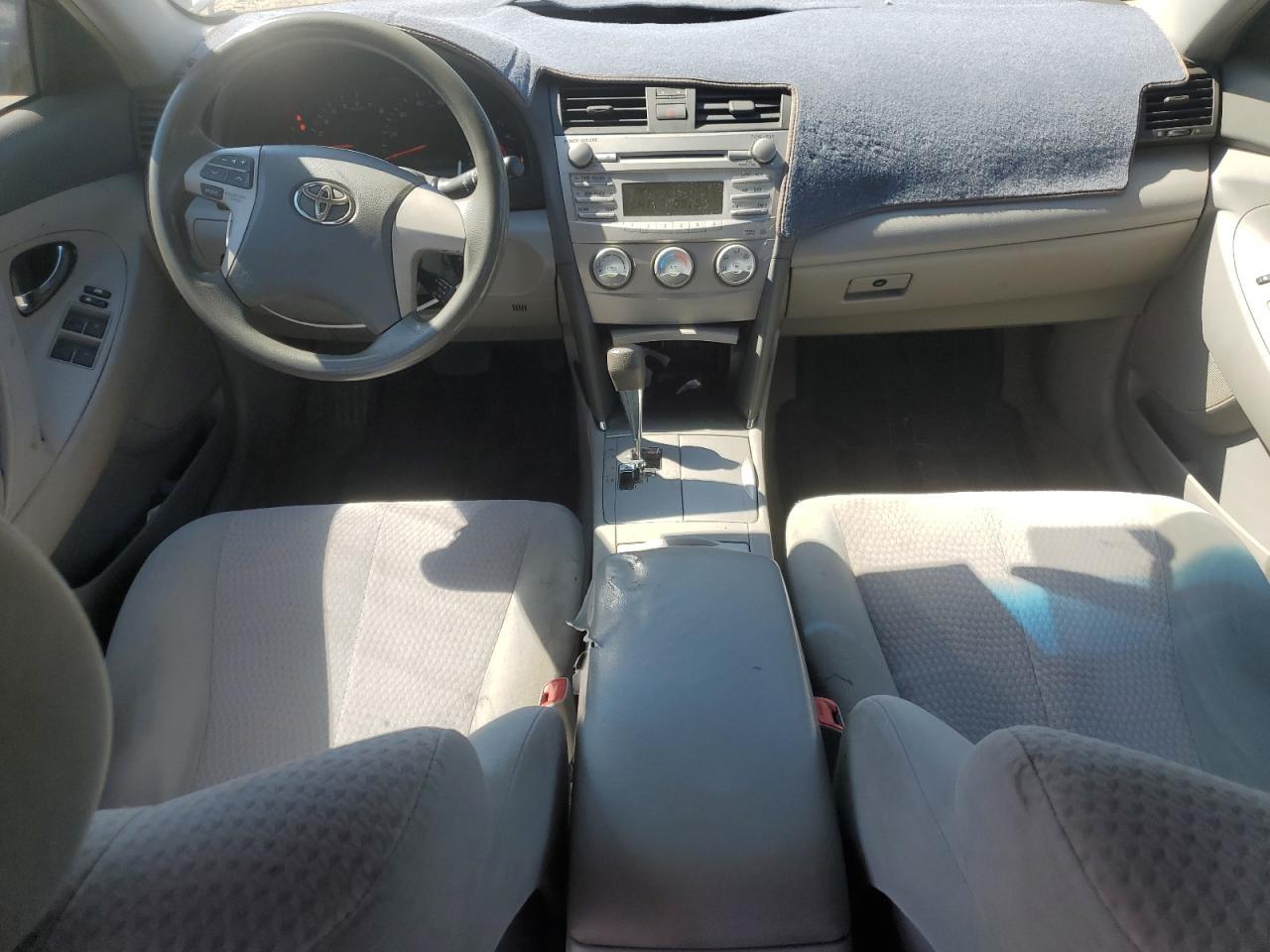 2011 TOYOTA CAMRY