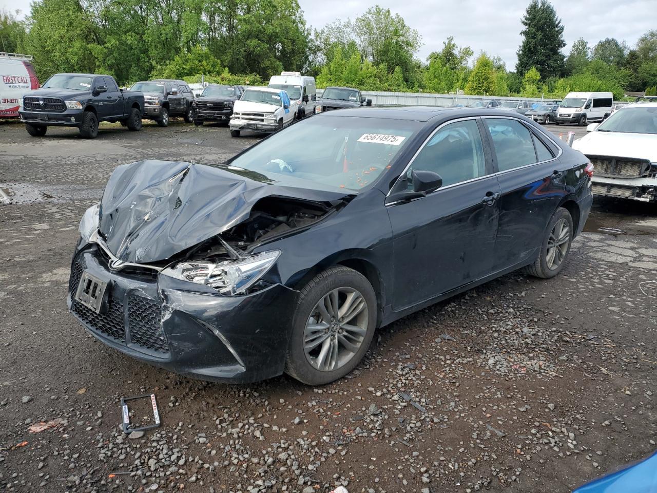 2016 TOYOTA CAMRY