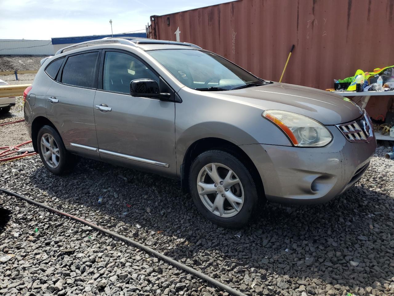 2011 NISSAN ROGUE