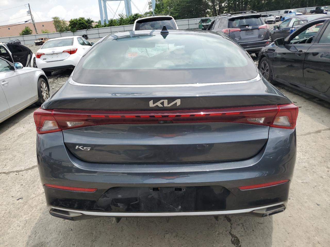 2022 KIA K5