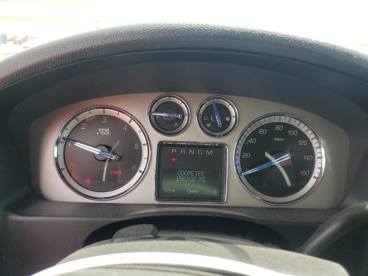 2010 CADILLAC ESCALADE