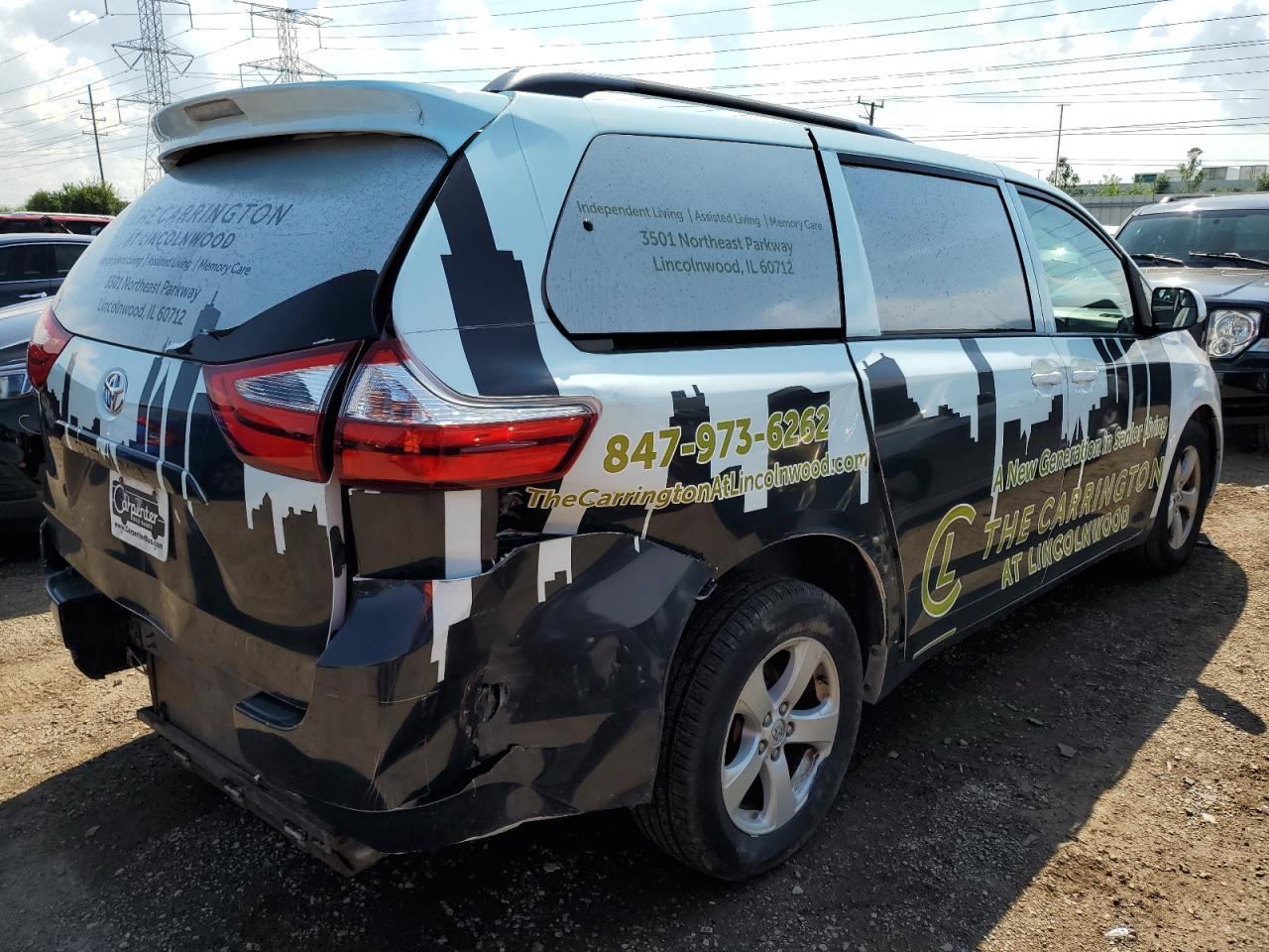 2017 TOYOTA SIENNA