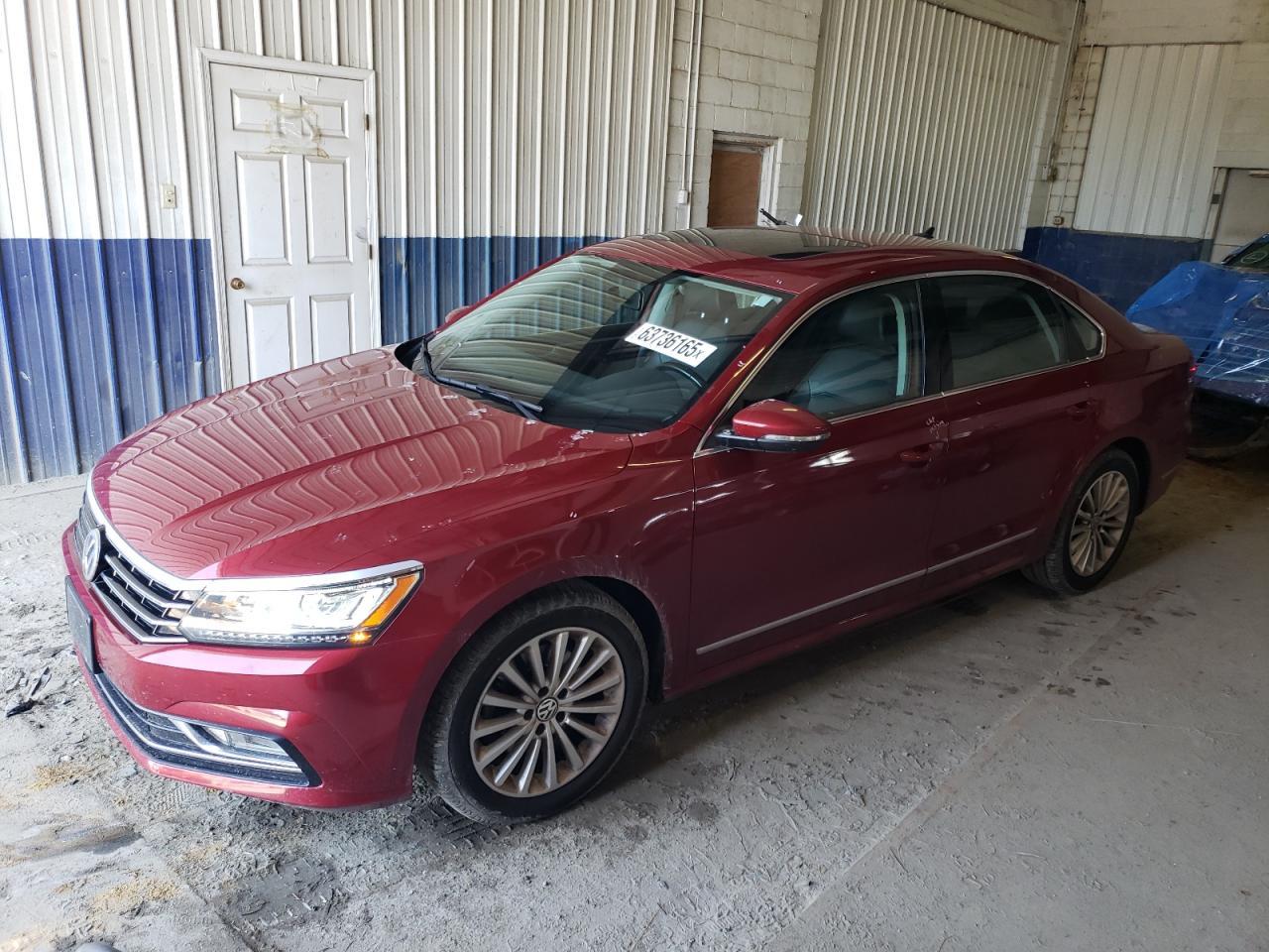 2016 VOLKSWAGEN Passat