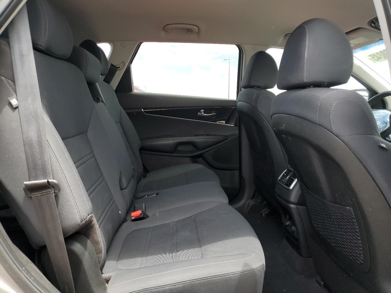 2019 KIA SORENTO