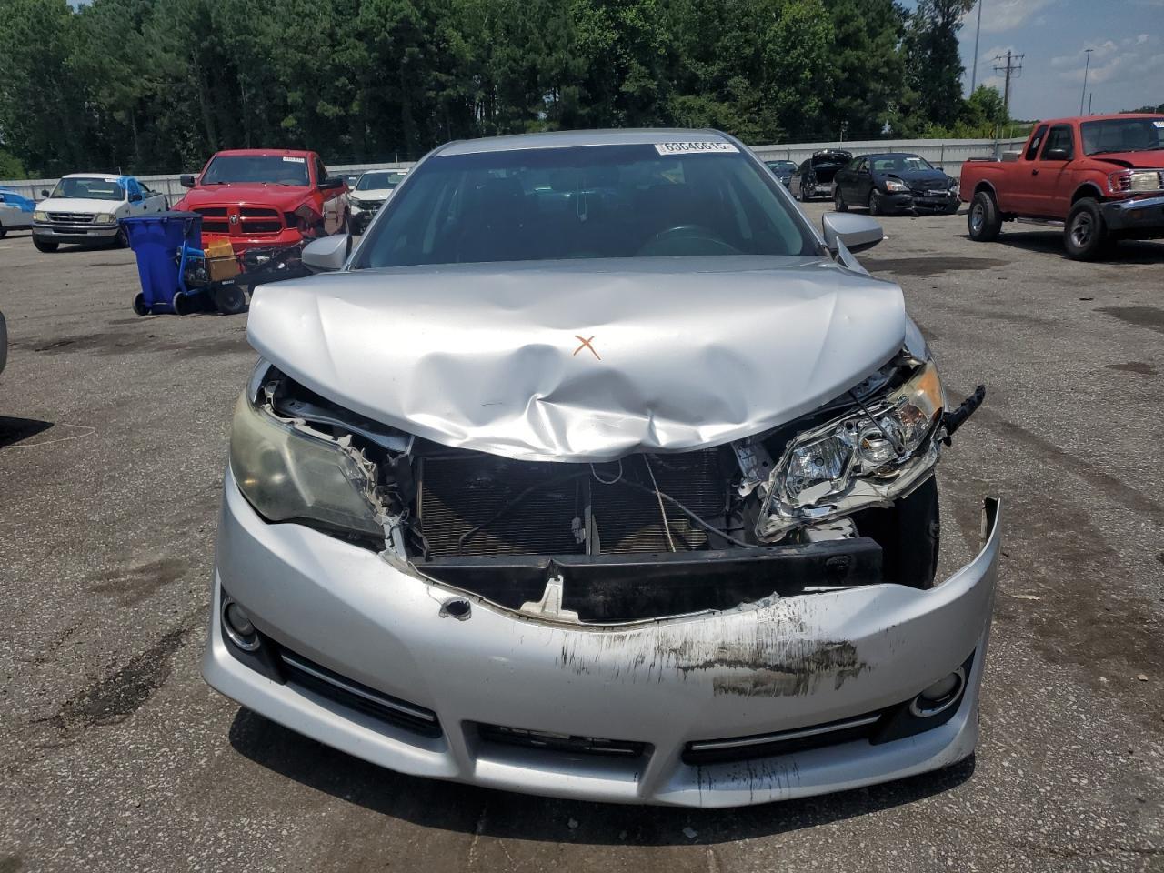 2014 TOYOTA CAMRY