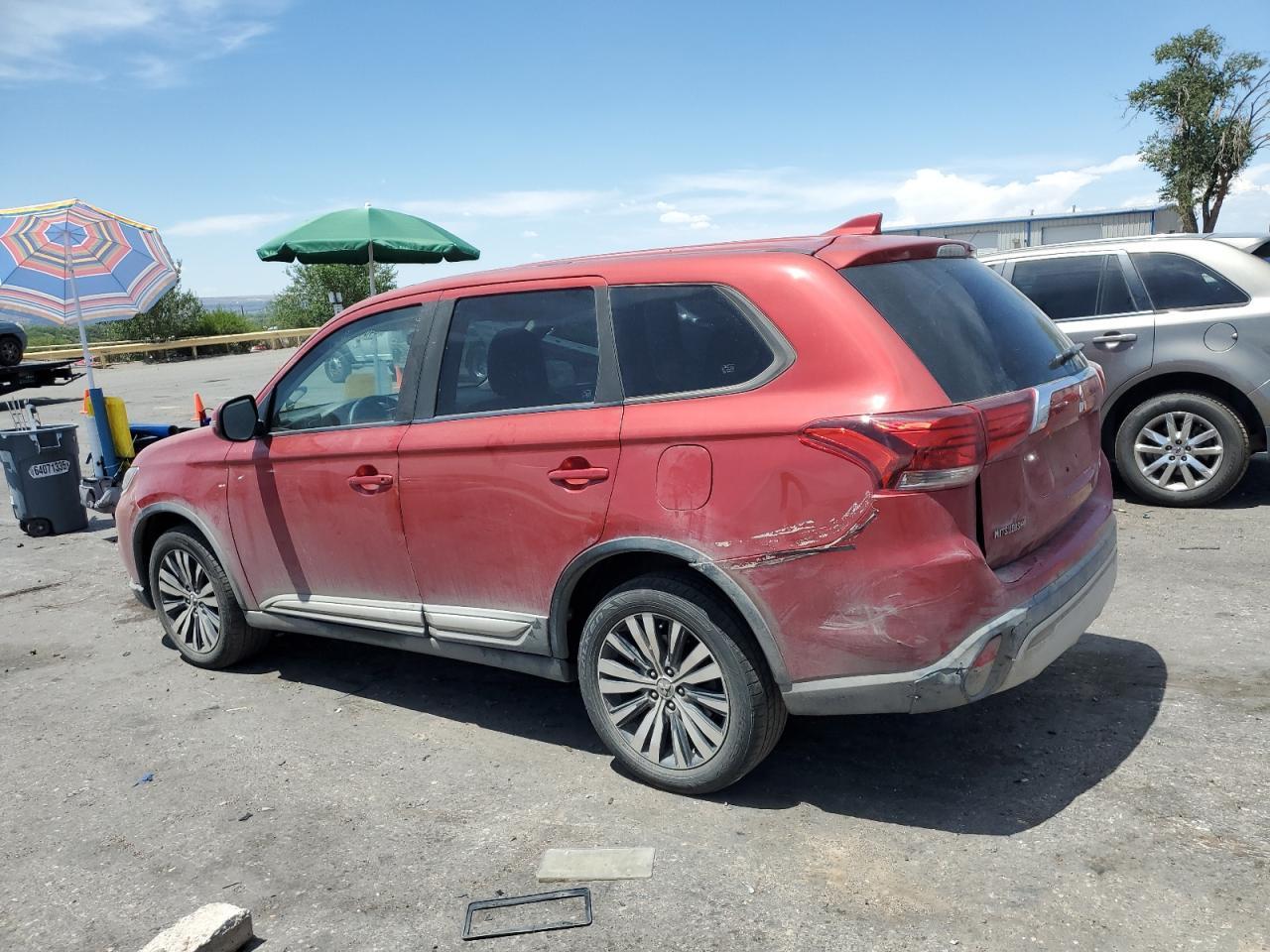2019 MITSUBISHI outlander