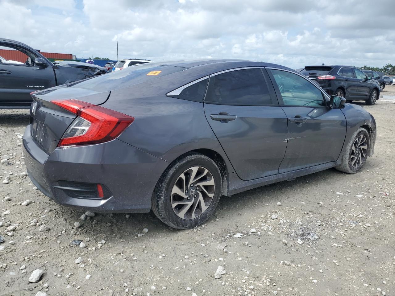 2016 HONDA CIVIC
